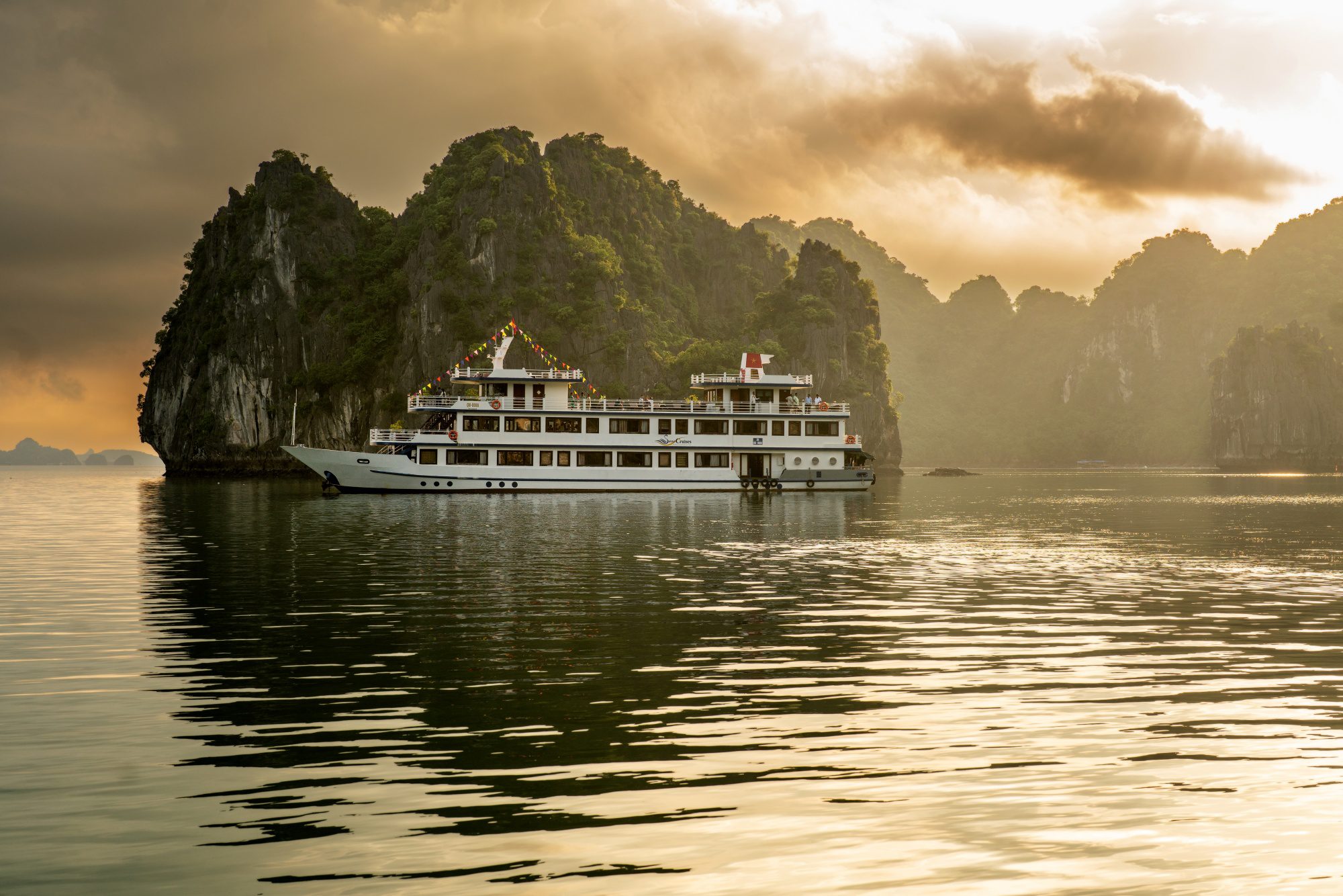Swan Cruises 3 Days 2 Nights